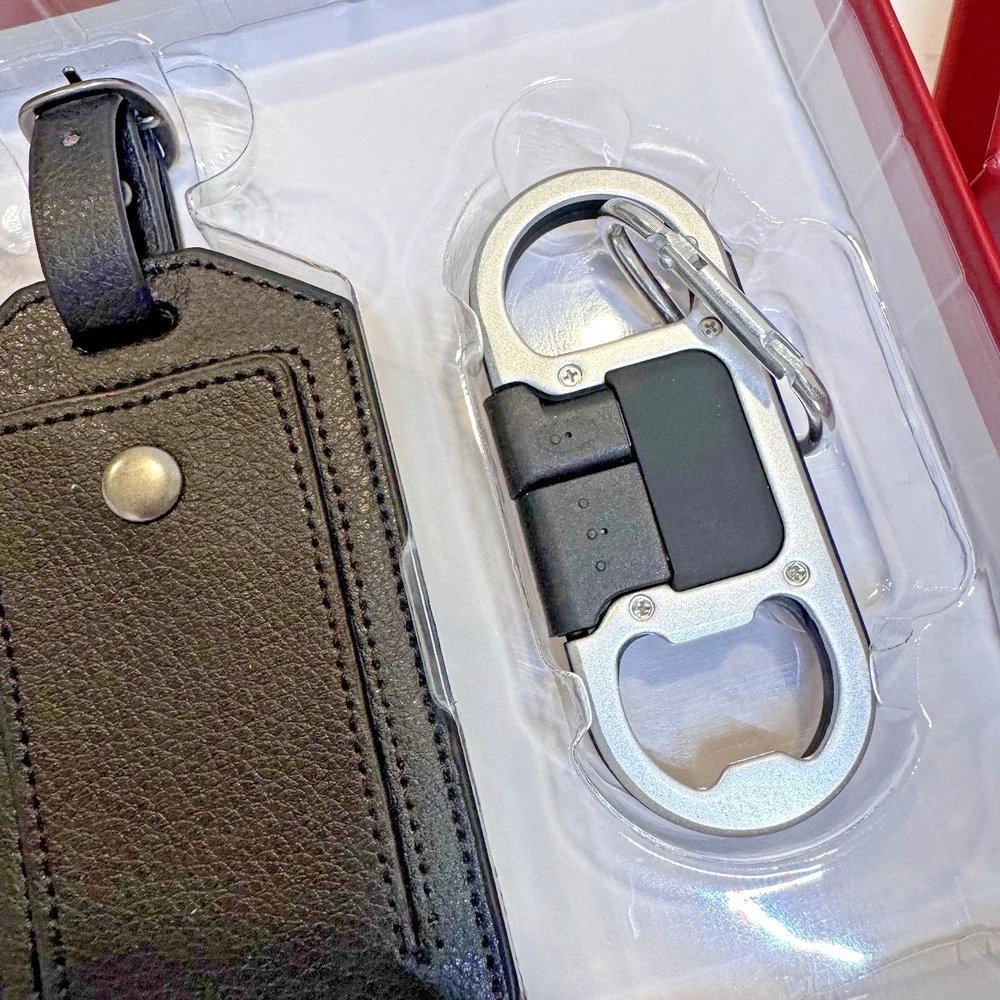 Perry Ellis Portfolio Men's Passport Case Luggage Tag Multifunctional Tool NIB